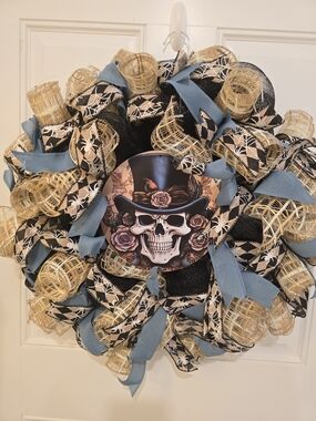 Skull Top Hat Floral Wreath - Black, Tan, Blue Steampunk Halloween